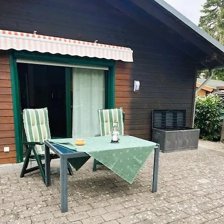 Zwischen Wald Und Vakantiehuis *