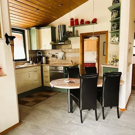 Zwischen Wald Und Vakantiehuis Möhnesee